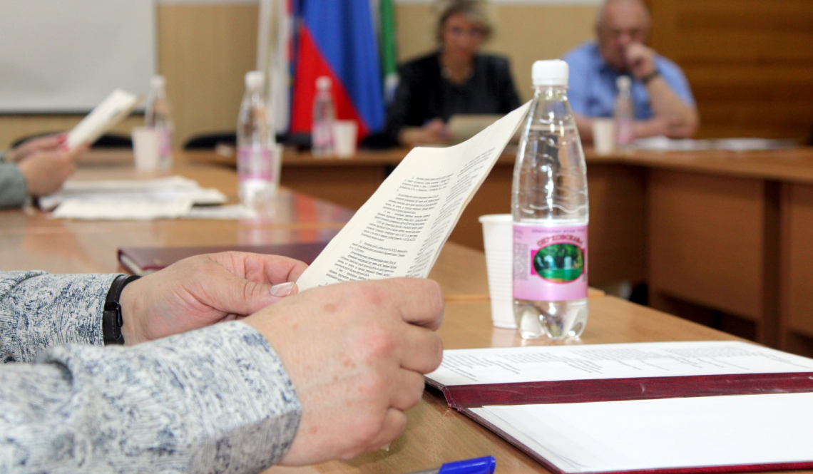 Вопросов накопилось много. Артемовские депутаты обсудят их на постоянных комиссиях